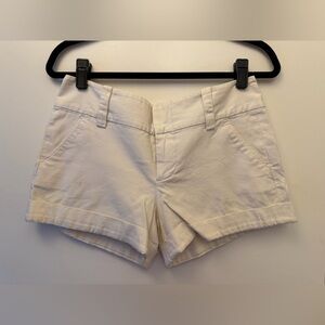 Alice + Olivia Women's Shorts in white